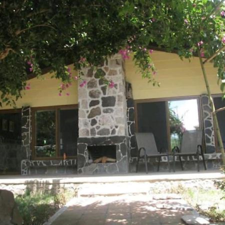 Casa Buenaventura - Cozy Country Cottage With Wooden Ceilings And Stone Walls Within Nature Reserve Panajachel Exterior photo